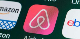 How to Leave a Review on Airbnb