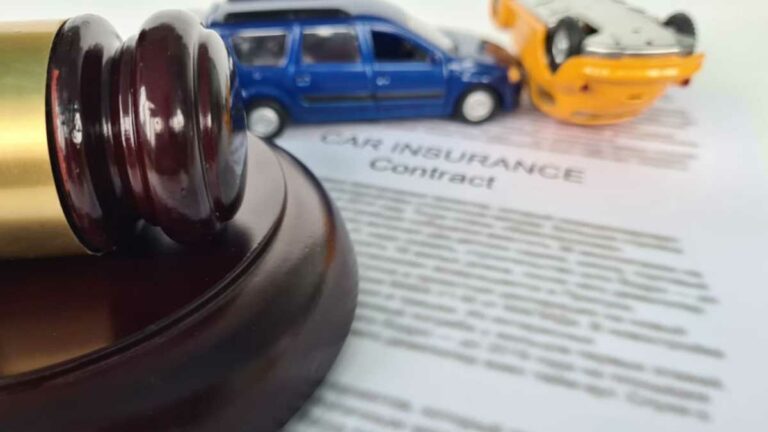 Car Insurance Lawyers Near Me – Find the Best Lawyer for Your Case