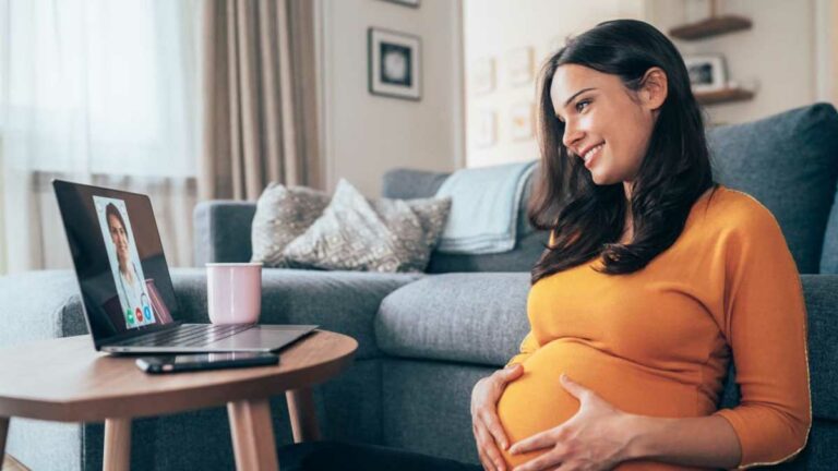 How to Get Maternity Insurance