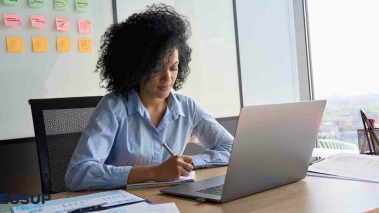 Degree for Data Analyst – Choosing the Right Degree