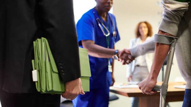 How to Hire a Lawyer for Car Accident