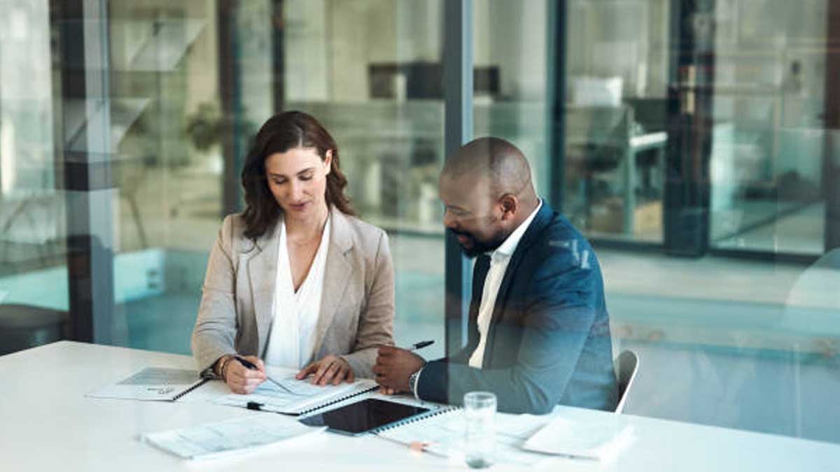 How Long Can a Lawyer Hold Your Settlement Check